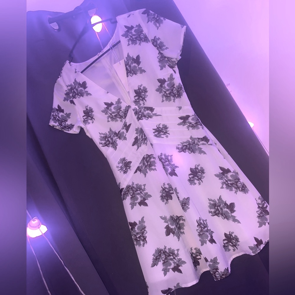 TOBI Floral Dress